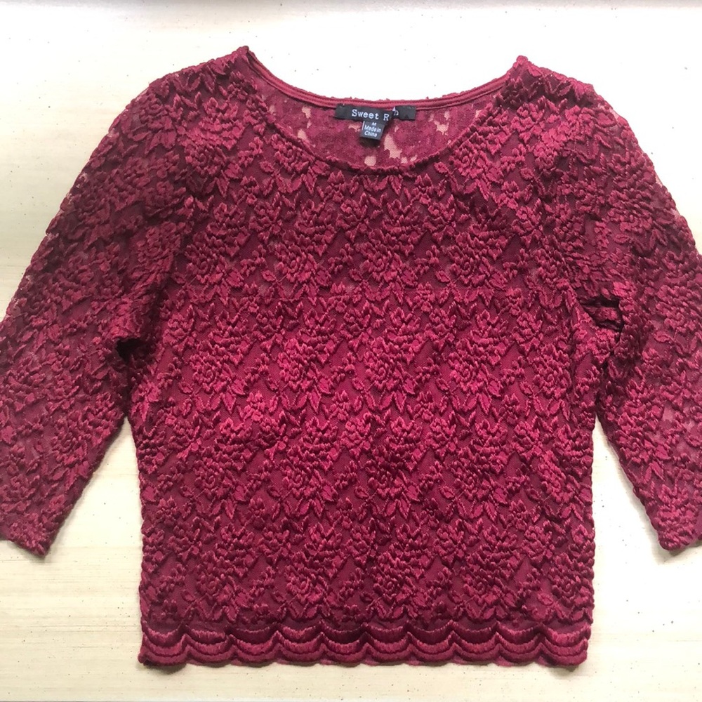 SOLD | Sweet Rain Burgundy 3/4 Top | M